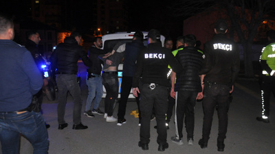 Asker eğlencesinde 'düzgün oynamama' kavgası: 8 gözaltı