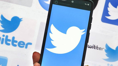 Twitter'da bir istifa daha