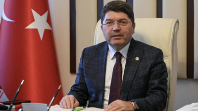 Yeni Adalet Bakanı Tunç’tan 'yeni anayasa' mesajı