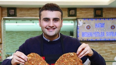 CZN Burak'tan anlamlı ziyaret