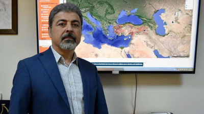 İzmir bu sabah depremle sallandı, Prof. Dr. Hasan Sözbilir'den ilk yorum: 'Deprem fırtınası şeklinde bir süreç yaşanabilir'