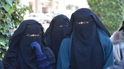İsviçre'de Burka Yasağı Onaylandı