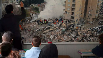 Özür Dileyin! Malatya'da Depremzede Öğretmenlere Skandal Mesaj! Enkazdan Çıkmış Gibi İşe Gelmeyin...