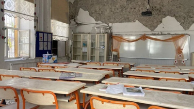Depremzededen Bağış İstediler: 'Öğrencini Güzel Sınıfa Vereceğiz'