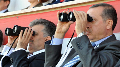 Erdoğan'a Anayasa İçin İlk Destek Gül'den Geldi!