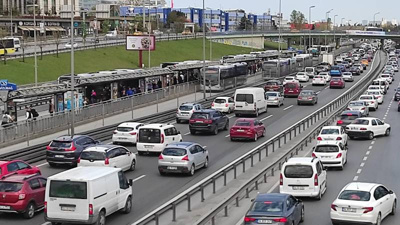 İstanbul'da Yollar Kapalı, Trafik Kilit!