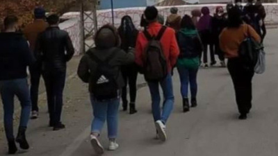 Tacize Uğrayan Öğrenciye KYK Güvenliğinden Çıldırtan Sözler! Bu Saatte Gelirsen Normal