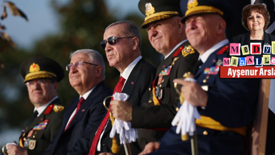 VAHDETTİN KÖŞKÜ’NDE KILIÇLAR KİMLER İÇİN ÇEKİLDİ?