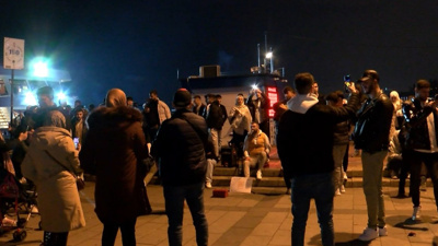 Ortaköy'de Yılbaşı Öncesi Sokaklar Doldu Taştı