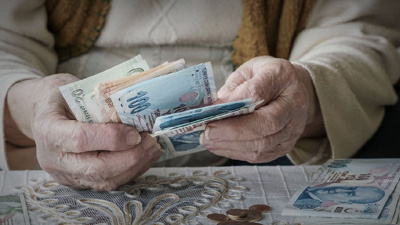Emekliye İkramiye Kesinleşti: Bu Sene 2 Kez Bu Rakam Dağıtılacak