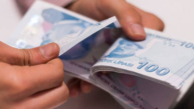Emekliye Seçimlerden Önce Ek Zam Yapılacak mı? AKP'li İsim Zam Tarihini Resmen Açıkladı