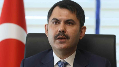 Murat Kurum'dan canlı yayında yeni bir gaf daha: 'Aynı oyunları, aynı tiyatroları oynamaya devam ediyoruz'