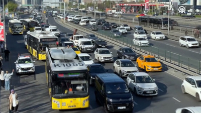 İstanbul'da Ramazan Bayramı Sonrası İkinci İş Gününde Trafik Yoğunluğu