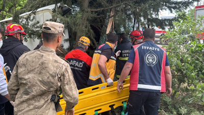 Yolcu Otobüsü Devrildi: Çok Sayıda Yaralı!