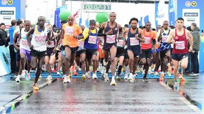 İstanbul Yarı Maratonu'nda yağmur altında gelen rekor