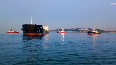 İstanbul Boğazı'nda Gemi Trafiği Geçici Olarak Durduruldu