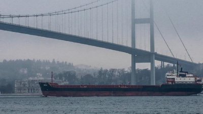 İstanbul Boğazı Gemi Trafiğine Kapatıldı