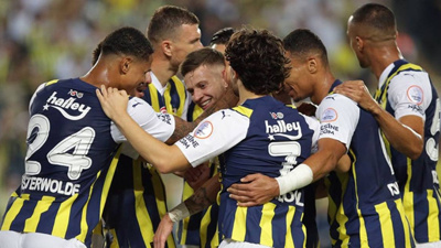 Fenerbahçe'de 5 Futbolcu Jose Mourinho Sonrası Kararını Verdi