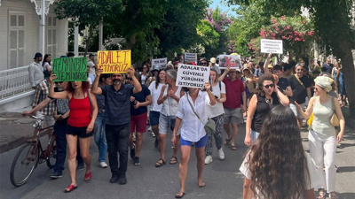 İBB’den Adalar’da tepki çeken minibüslere ilişkin açıklama: “Olmazsa olmaz”