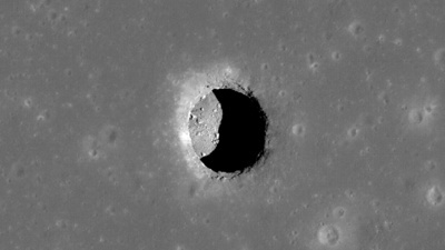 Mars'taki Gizemli Bir Delik Antik Yaşama ve İnsanlığın Geleceğine Açılan Kapı Olabilir