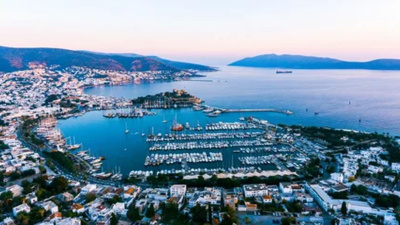 Bodrum'a iki kruvaziyerle 3 bin 53 yolcu geldi
