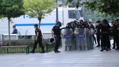 Gösteri ve yürüyüşlere 3 günlük yasak!