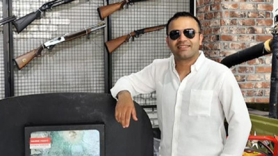 Otomobil çarpan polis şehit oldu
