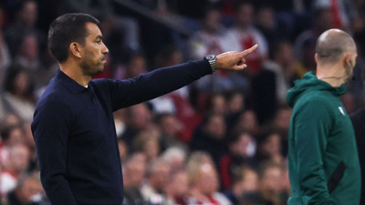 Van Bronckhorst maçı sattı mı? Sırrı maçtan önce söylediklerinde saklı