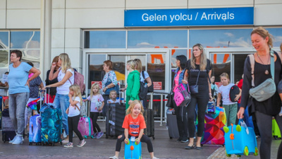 Turistlerin yüzde 15'i evlerde kalıyor