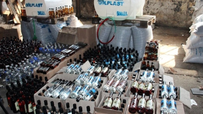 Tekirdağ'da içki kaçakçılığı 558 litre sahte içki ele geçirildi