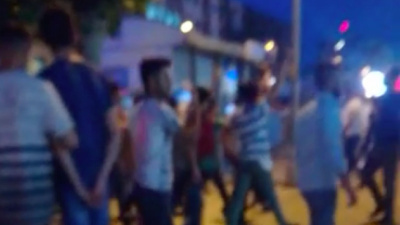 Hezimeti kabullenemeyenler: MHP'liler ‘Türkeş’in askerleriyiz’ sloganlarıyla CHP'lilerin üstüne yürüdü
