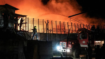 Kabil'de hastane vuruldu, gözler Pakistan'a çevrildi: 400 ölü