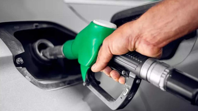 Tabelada zam yok ama petrol fiyatları aldı başını gidiyor
