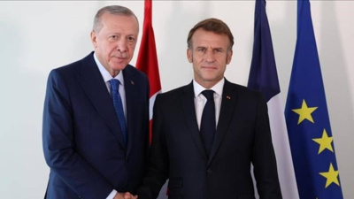 Macron Erdoğan ile görüşmesini Türkçe de duyurdu! Hürmüz, Ukrayna, Erivan...