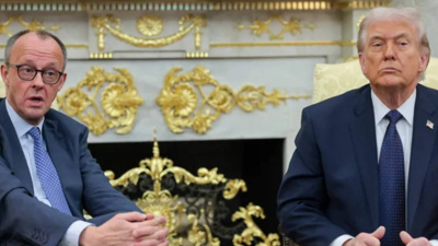 Trump yine Almanya liderini hedef aldı! "Ülkeni kurtarmaya bak, dünyaya karışma"