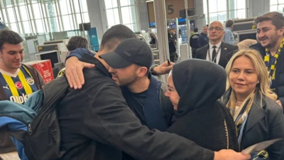 Tedesco'yu ağlattılar: Kelimeler boğazına düğümlendi