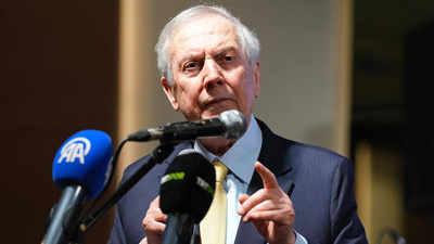 Aziz Yıldırım'dan teknik direktör açıklaması: Ters köşe yapacak
