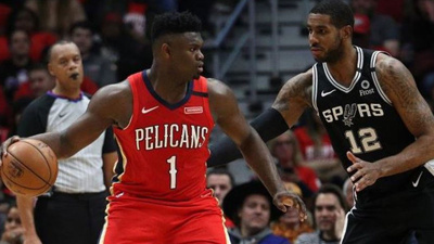 Zion Williamson ilk NBA maçında 22 sayı attı