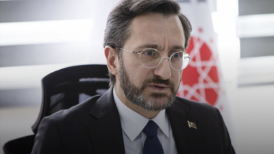 Fahrettin Altun'dan Atatürk yerine Erdoğan'lı 30 Ağustos kutlaması