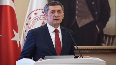 Ziya Selçuk'tan EBA açıklaması