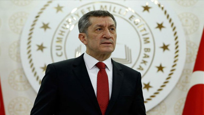 Bakan Selçuk: Çok bunaldığınızı tahmin ediyorum