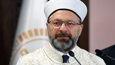 Erbaş: Dua edelim hastalık bitsin, Müslümanlar hacca gidebilsin