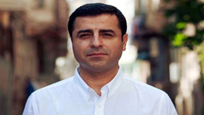 Demirtaş: İktidar bazı muhalefet partileri ile pazarlık yapıyor