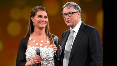 Bill Gates eşi Melinda’ya 1.8 milyar dolarlık hisse aktardı