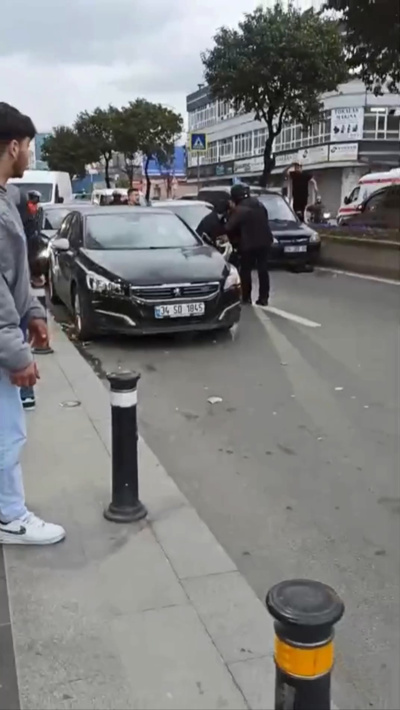 istanbul-bayrampasada-silahli-yumrukl-652658-193393.jpg