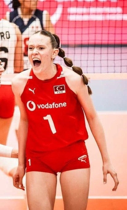 Filenin Sultanları yine göğsümüzü kabarttı: Yaşı daha 17 ama 1.96 boyuyla fırtına gibi esti - Fotoğraf: 15
