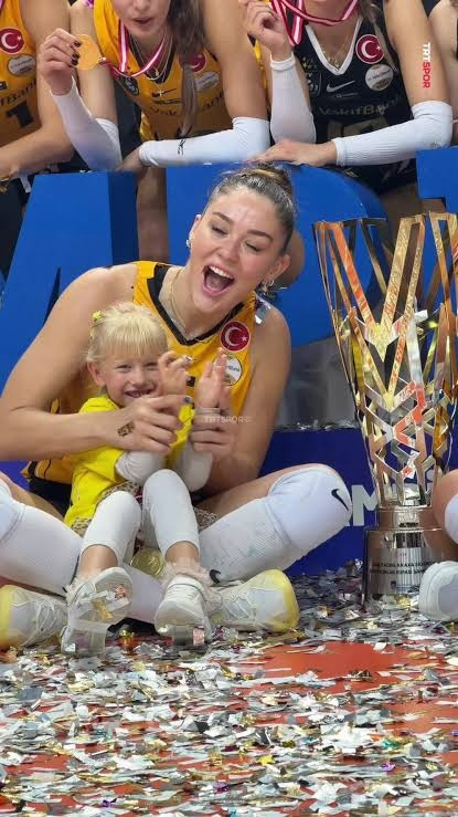 Zehra Güneş 11 Ekim'i unutmadı: "Zor olacak" diyerek açıkladı - Fotoğraf: 7