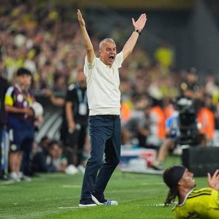 Şampiyonlar Ligi'ne girince telefon üstüne telefon açıldı: Fenerbahçe transferi bitirdi - Fotoğraf: 3