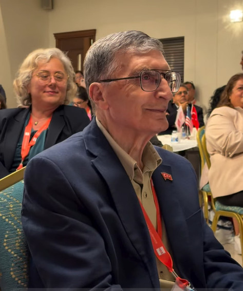 Canan Dağdeviren Aşık Veysel'den Karatoprak'ı söyledi Aziz Sancar da dinledi - Resim : 3