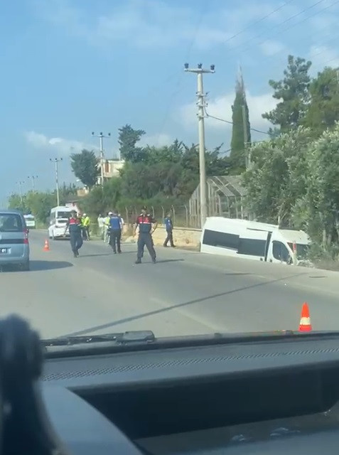 Şoföre saldırıp minibüsü çaldı: Kaçarken kaza yapıp öldü - Resim : 3